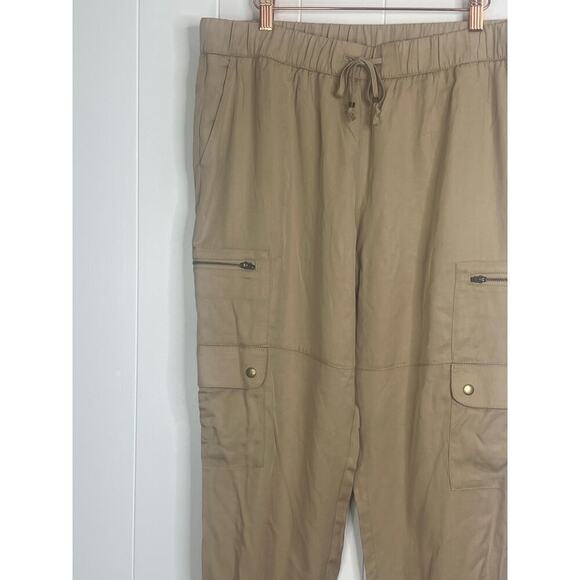 NWT Banana Republic Factory Store Tan Elastic Waist Jogger Size Large - Picture 2 of 7